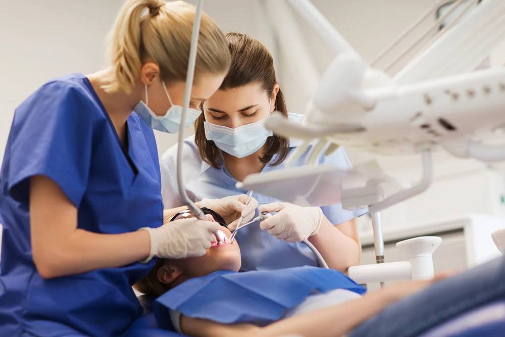 wisdom teeth removal in London